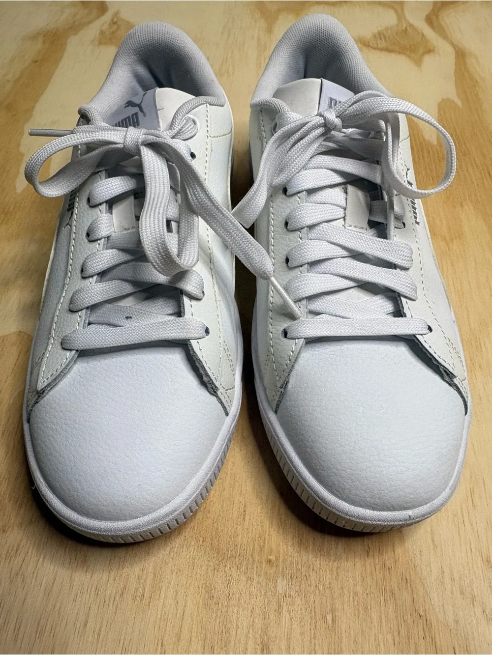 Puma Women's White Low-Top Leather Sneakers Size 7.5